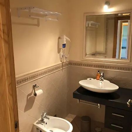 Edificio Magnolia Albufeira Guia (Faro)